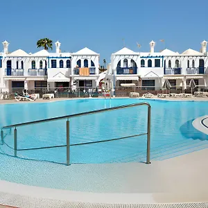  Apartamento Playmar Entire Newly Renovated With Ultra Fast Wi-fi